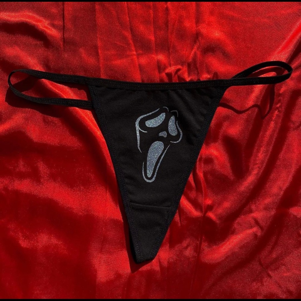 Thongs ( Ghostface, playboy, butterfly)